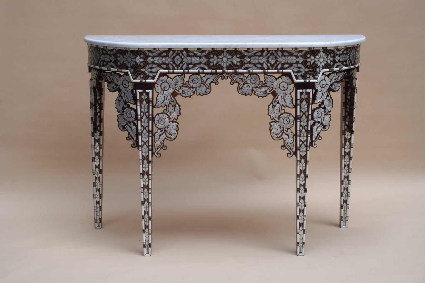 Nargis Set: Console & Mirror